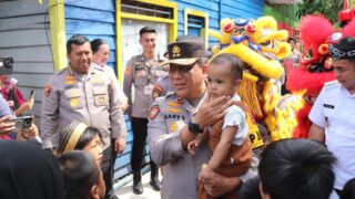 Kapolda Kaltara Kunjungi Kampung Selumit Pantai, Disambut Meriah dengan Barongsai dan Antusiasme Warga